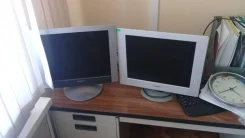 Sony. 17", ���������� �� (LCD, LED, QLED) ����