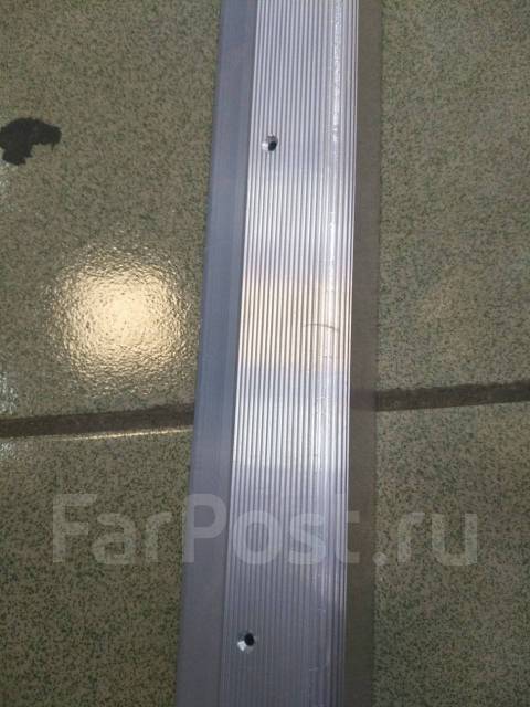 Уголки на ступени, накладки противоскользящие, в наличии. Цена: 500₽ во ...