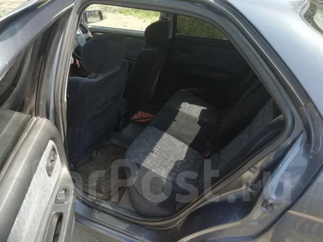 Nissan Bluebird. �������, ��������, 1.8, ������, 239����. �� ����