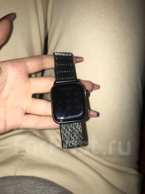 Apple Watch Series 4 Nike+. GPS, NFC ����
