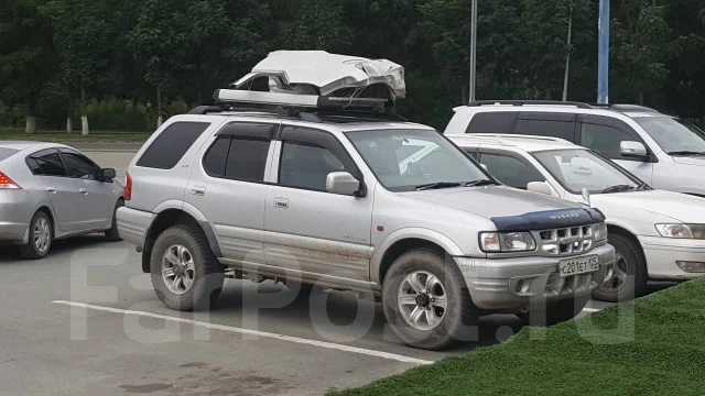 Капот исузу визард