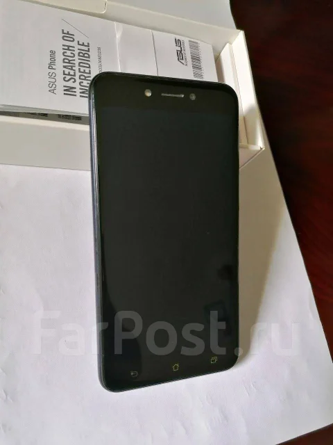 Asus ZenFone Live ZB501KL. �/�, 32 ��, ������, 4G LTE, Dual-SIM ����
