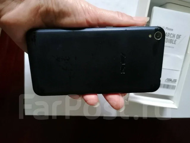 Asus ZenFone Live ZB501KL. �/�, 32 ��, ������, 4G LTE, Dual-SIM ����