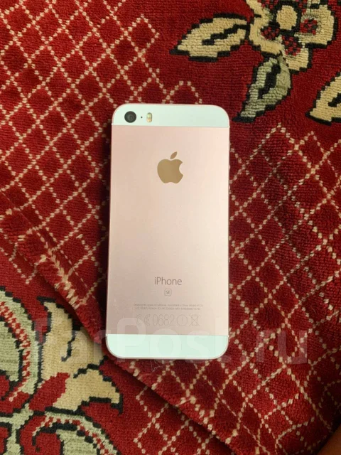 Apple iPhone SE. �/�, �������, 4G LTE ����