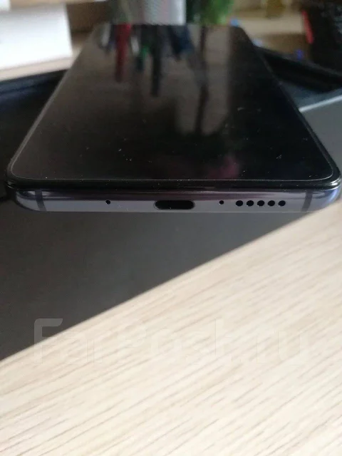 Huawei Mate 20. �/�, �����, 3G, 4G LTE, Dual-SIM, NFC ����