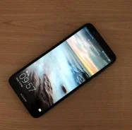 Huawei P Smart. �/�, ������, 3G, 4G LTE, Dual-SIM, NFC ����