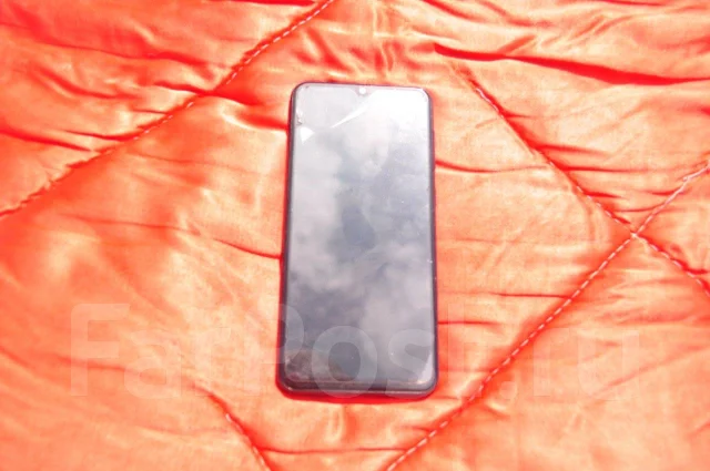 Samsung Galaxy A30. �/�, �����, 3G, NFC ����