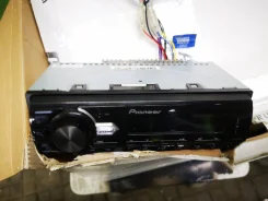 Pioneer MVH-08UBG ����