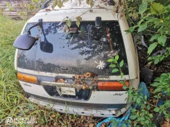 Nissan Prairie Joy. PM11, SR20DE ����