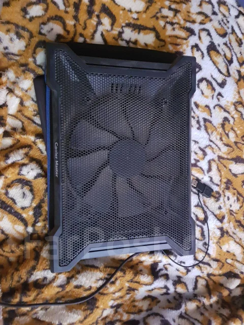 HP Envy. 13.3", 2����, ��� 4 ��, ���� 128���, WiFi: 1, Bluetooth: 1, ����������� �� 8��. ����