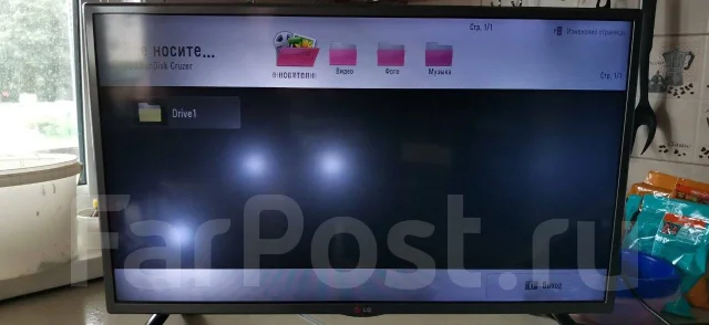 LG 32LB561U. LED ����