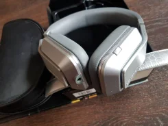 Monster Inspiration Over-Ear Active Noise Isolation ����