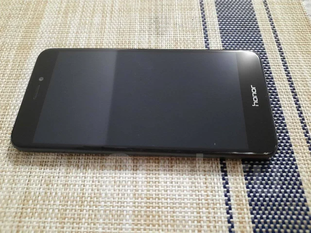 Honor 8 lite. �/�, ������, 4G LTE ����