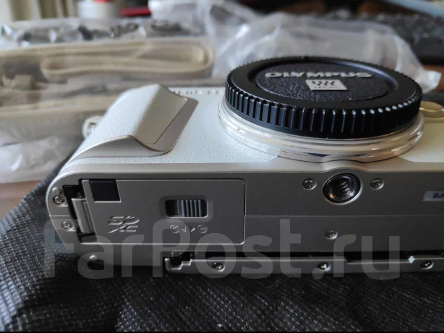 Olympus Pen E-PL9. 15 - 19.9 �� ����