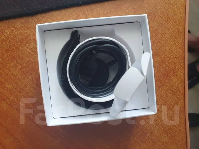Samsung Galaxy Watch Active. GPS, NFC, IP68 ����
