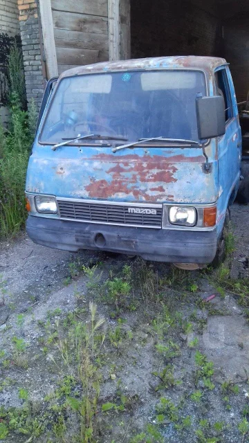 Mazda Bongo ����
