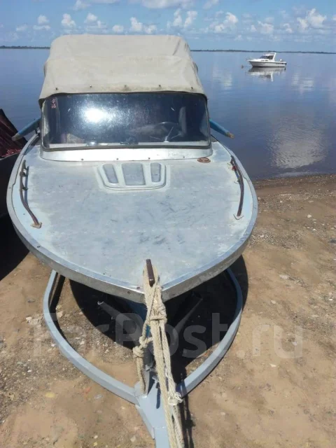 ����-�. 1984 ���, ����� 5,7��., ��������� ������������, 140��.�., ������ ����