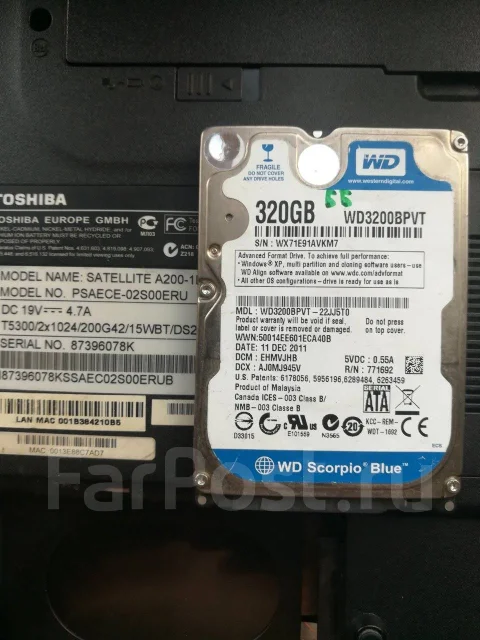 Toshiba Satellite A200. 15.4", ��� 1024 ��, ���� 320���, WiFi: 1 ����