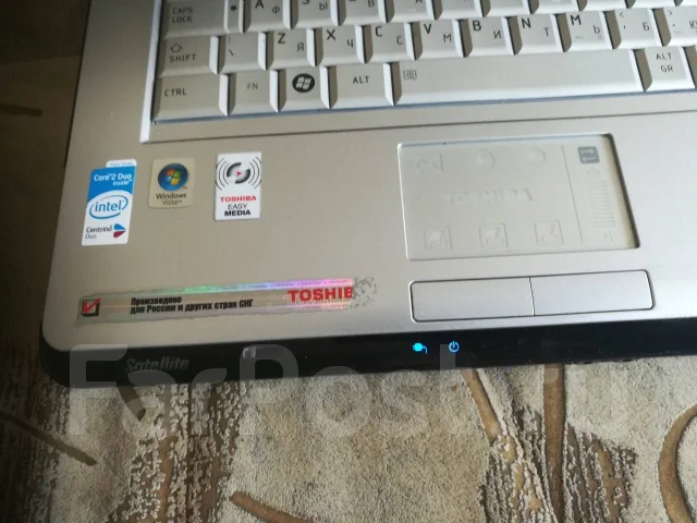 Toshiba Satellite A200. 15.4", ��� 1024 ��, ���� 320���, WiFi: 1 ����