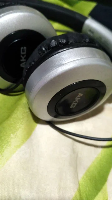 AKG ����
