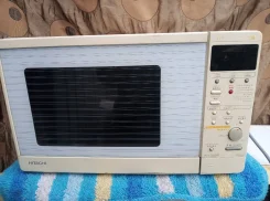 Hitachi ����