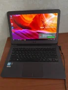 Asus ZenBook. 13.3", ��� 4 ��, ���� 128���, WiFi, Bluetooth, ����������� �� 10��. ����