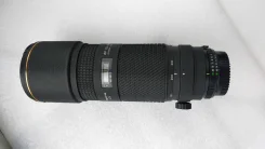 Tokina. ������� ������� 77 �� ����
