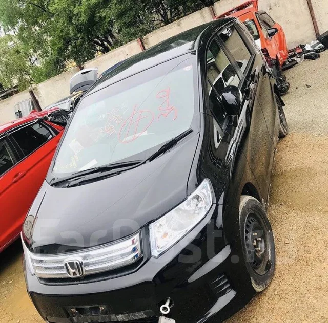 Honda Freed Spike. GP3, DAA ����