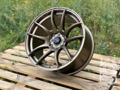 Work Emotion CR Kiwami. 9.0x17", 4x100, 4x114.3, ET30, �� 73,1���. ����