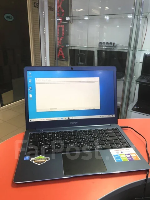 Prestigio. 14.1", 1 100����, ��� 3072 ��, ���� 32���, WiFi: 1, Bluetooth: 1, ����������� �� 3��. ����