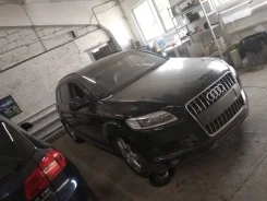Audi Q7. 4L, 4 2 BAR ����