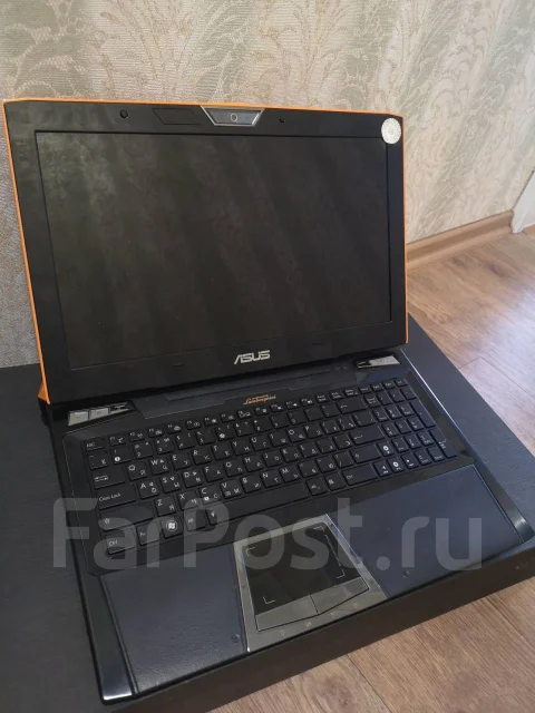 Asus Lamborghini VX7. 15.6", 2����, ��� 6 ��, ���� 750���, WiFi: 1, Bluetooth: 1 ����