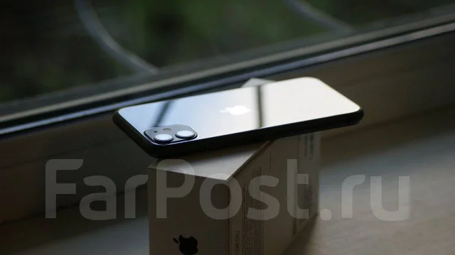 Apple iPhone 11. �/�, ������, 3G, 4G LTE, Dual-SIM, ����������, ���������, NFC ����