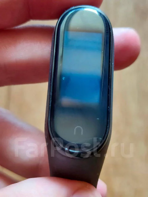 Xiaomi Mi Band 4. NFC ����