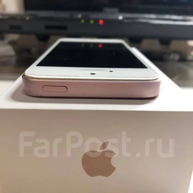 Apple iPhone SE. �/�, ������� ����
