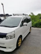 Toyota Voxy. ��������, ��������, 2.0 (143��.�.), ������ ����