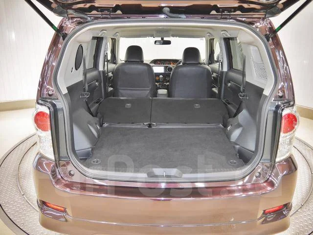 Toyota Corolla Rumion. ��������, 4wd, 1.8 (110��.�.), ������, 45����. ��, �/�. ��� ����� �� ������������ ����