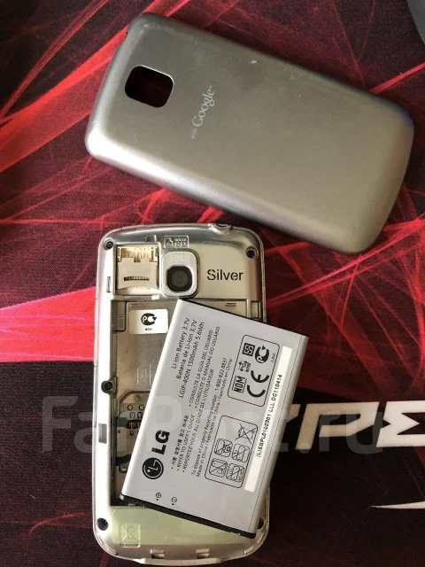 LG Optimus One. �/�, �����������, 3G ����