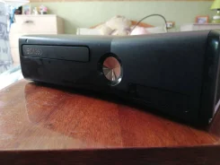 Microsoft Xbox 360 Slim ����