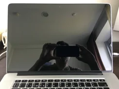 Apple MacBook Pro 15 2013 Early. 15.4", 2,4����, ��� 8 ��, ���� 256���, WiFi, Bluetooth, ����������� �� 6��. ����