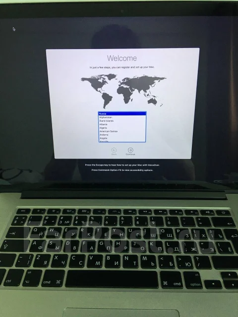 Apple MacBook Pro 15 2013 Early. 15.4", 2,4����, ��� 8 ��, ���� 256���, WiFi: 1, Bluetooth: 1, ����������� �� 6��. ����