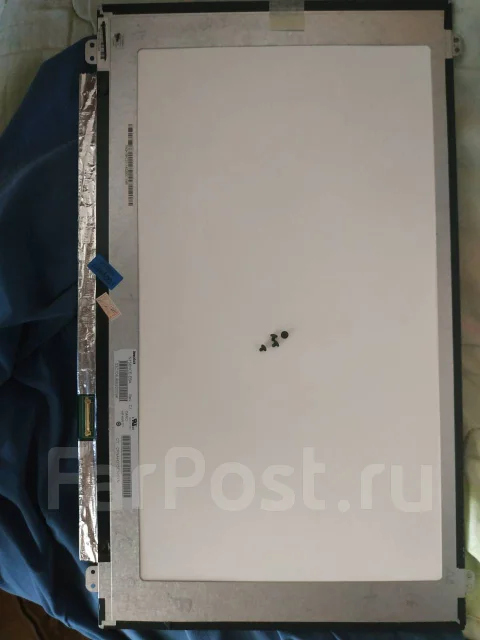 Thunderobot. 18.3", 3,6����, ��� 8 ��, ���� 1 000���, WiFi: 1, Bluetooth: 1, ����������� �� 24��. ����