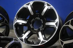 YST X-2. 8.0x17", 6x139.7, ET0, �� 110,5���. ����