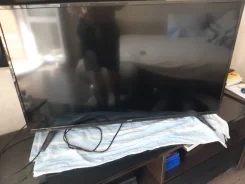 DEXP F40D7100M. LED ����