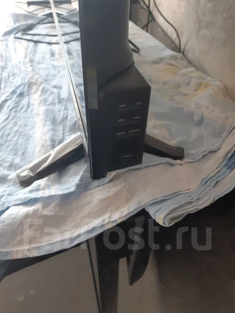 DEXP F40D7100M. LED ����