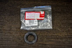 ������� ������ ������� (����������) Mazda UH7126154 UH7126154 ����