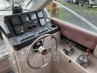 Yamaha SR-25. 1992 ���, ����� 8��., ��������� ������������, 270��.�., ������. ��� ����� �� ������������ ����