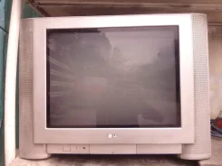 LG 24LB450U. CRT (���) ����