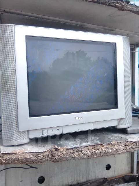 LG 24LB450U. CRT (���) ����