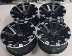 DUB Future. 9.0x20", 6x139.7, ET10, �� 110���. ��� ����� �� ������ ����